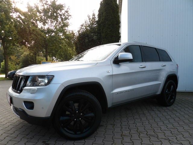 Jeep Grand Cherokee 3.0 CRD S-Limited 3.5 Tonnen AHK!