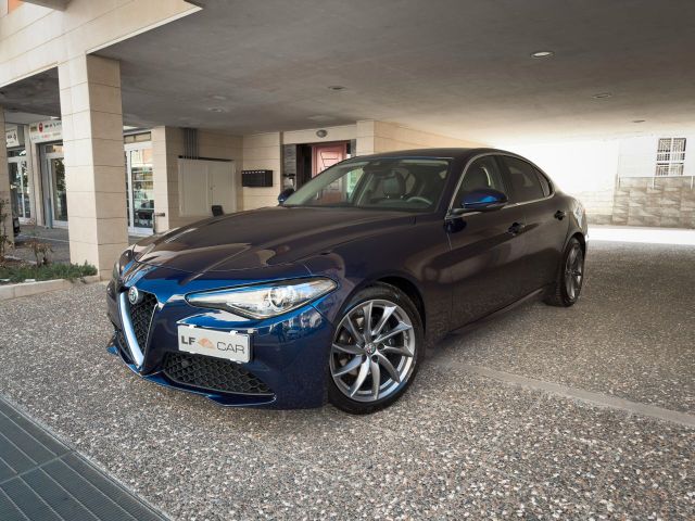 Alfa Romeo Giulia 2.2 Turbodiesel 180 cv AT8 Sup