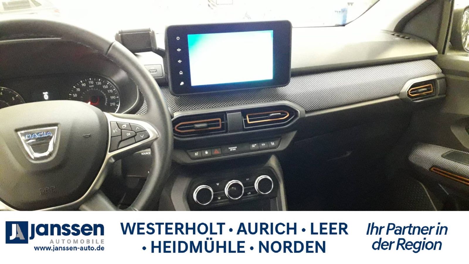 Fahrzeugabbildung Dacia Sandero Stepway TCe90 Expression