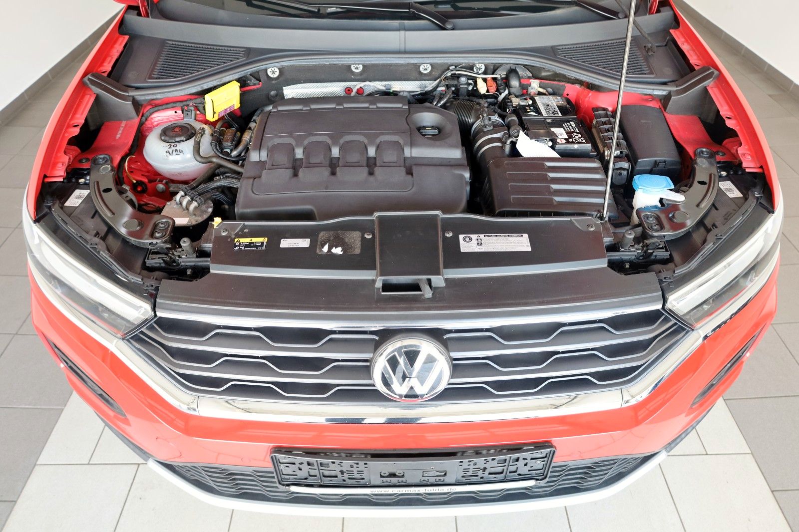Fahrzeugabbildung Volkswagen T-Roc Style Navi,SH,PDC,ACC,AHK,SR+WR