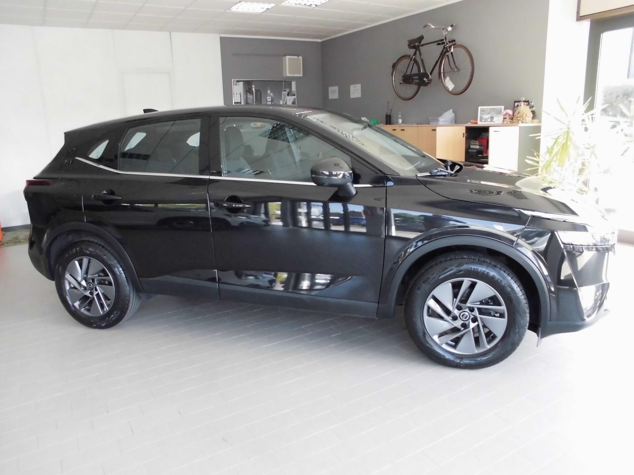 Nissan Qashqai MHEV 140 CV Business imagem 3