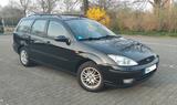 Ford Focus 1.8 Ghia Ghia - Ford Focus aus 2003: Kombi