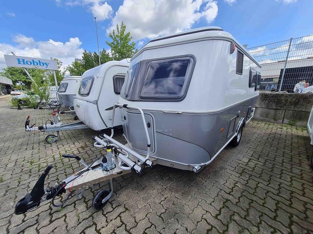 HYMER / ERIBA / HYMERCAR Touring  560 Urban Etagenbetten Autark Media