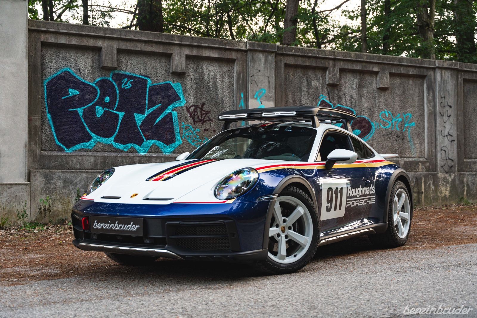 Porsche 992 Dakar