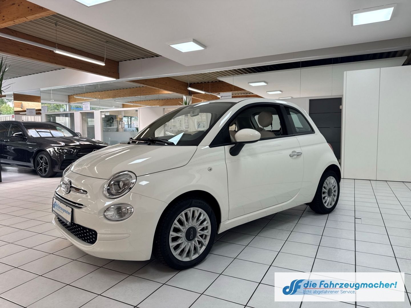 Fahrzeugabbildung Fiat 500 Lounge 1.0 Mild Hybrid EU6d Apple CarPlay An