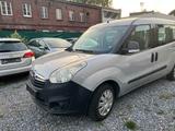 Opel Combo D - Opel Combo Gebrauchtwagen in Düsseldorf