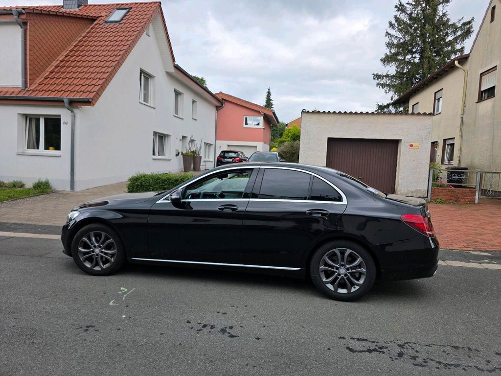 Image of Mercedes-Benz C 180