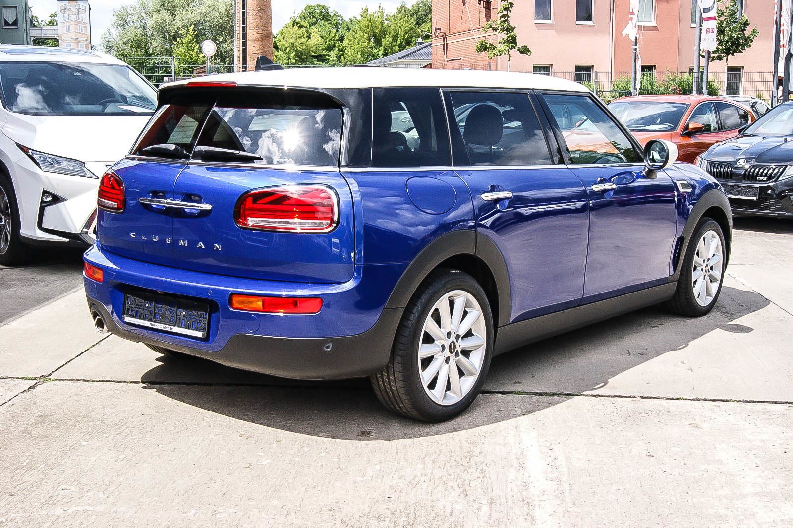 Fahrzeugabbildung MINI Cooper D Clubman Aut. PEPPER CARPLAY KAMERA LED