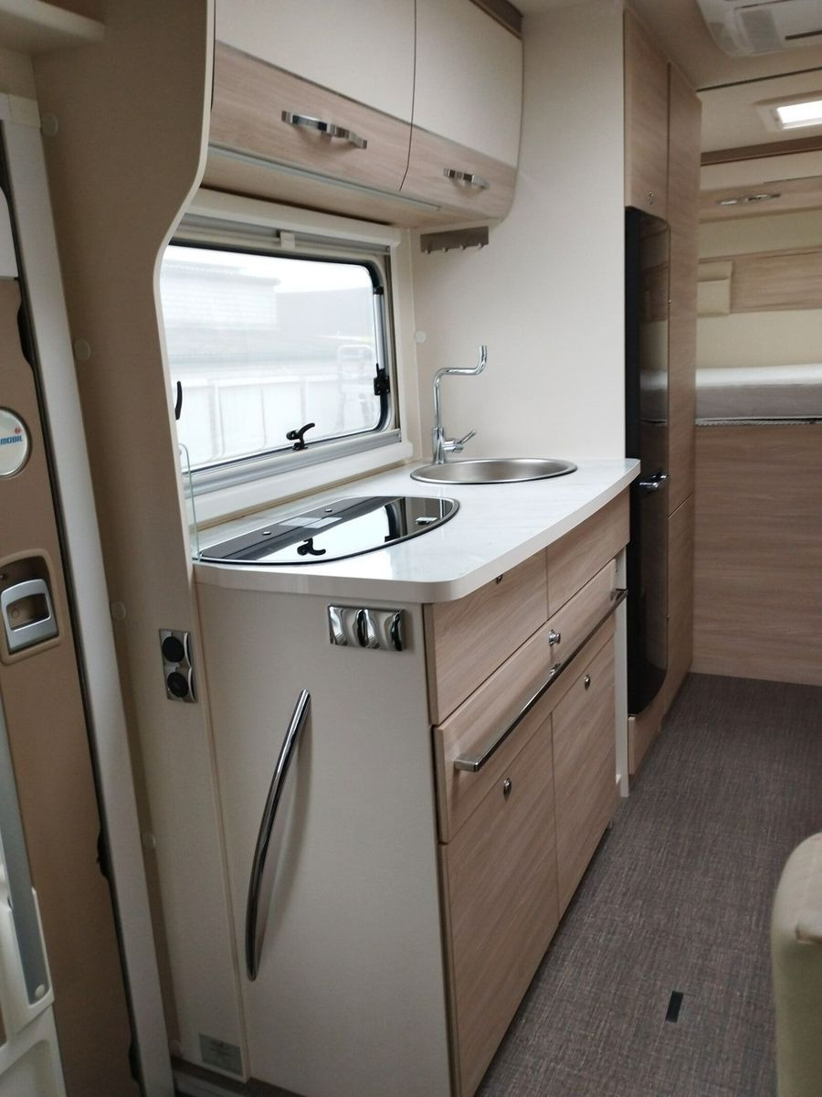 Fahrzeugabbildung Eura Mobil Activa One 690 HB SAT,TV,Markise,Dachklimaanlage