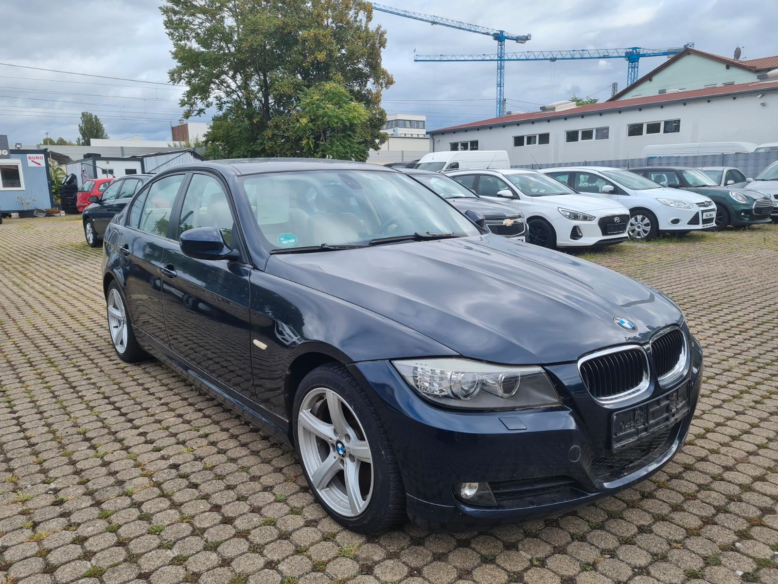 BMW 320i