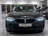 BMW 530e Touring xDrive FACEL. HUD LED ACC NAVI SHZ - BMW 530 in Solingen