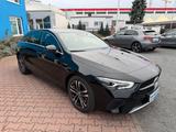 Mercedes-Benz CLA 180d Shooting Brake CLA 180 d - schwarze Mercedes-Benz CLA 180 Shooting Brake