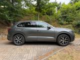 Volkswagen Touareg 3.0 V6 TDI 210kW 4MOTION Tiptronic - - Volkswagen Touareg: 4.2