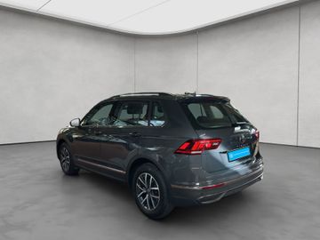 Volkswagen Tiguan - 3