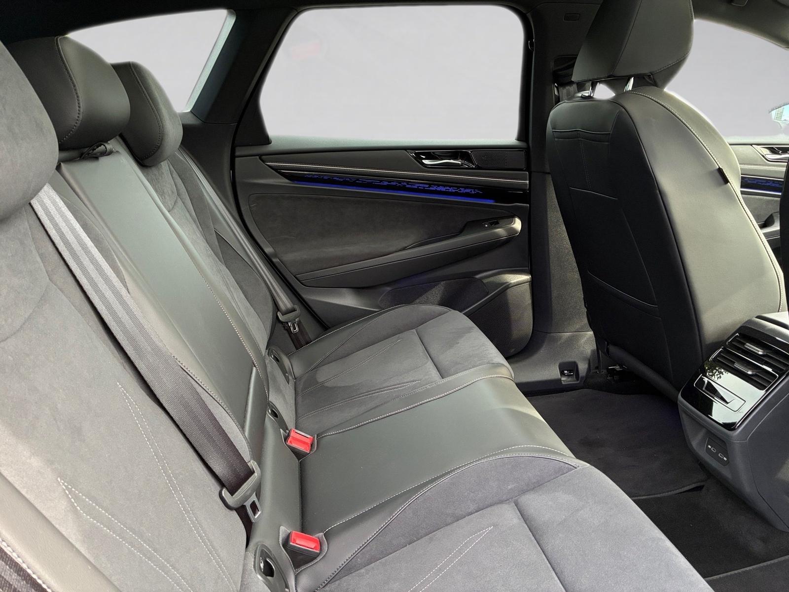 Volkswagen ID.7 Tourer Pro W 360,AHK,HUD,Kamera,LED,Navi,LM