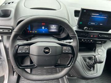 Fotografie 11 des Opel Combo Cargo 1.5 Doppelbank Schnellheizer