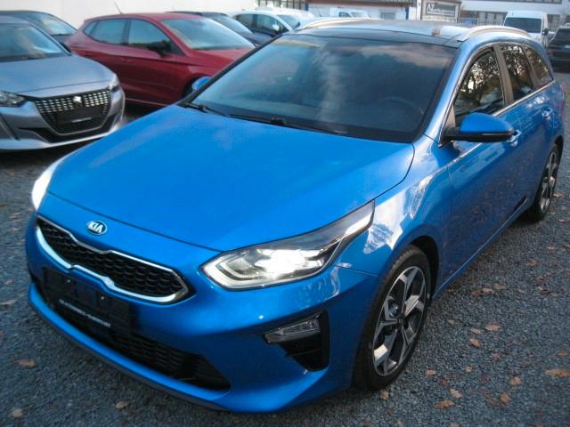 Kia ANDERE Ceed Sportswagon Platinum Edition