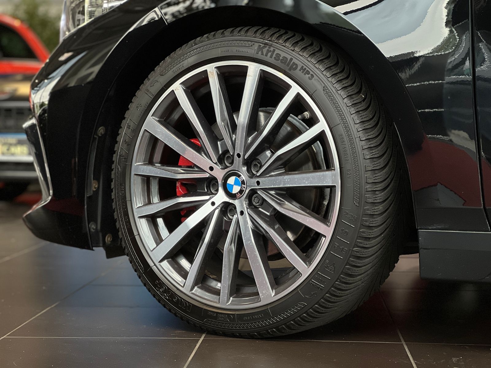 Fahrzeugabbildung BMW 118i Sport Line KLIMA LED NAVI SHZ