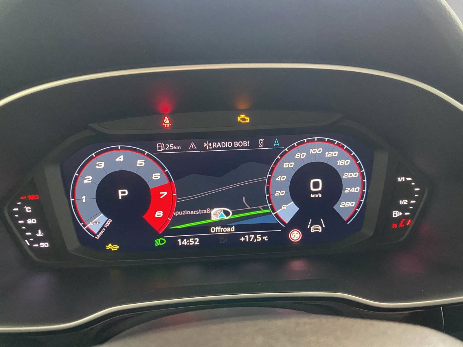 Audi Q3 - Bild 12