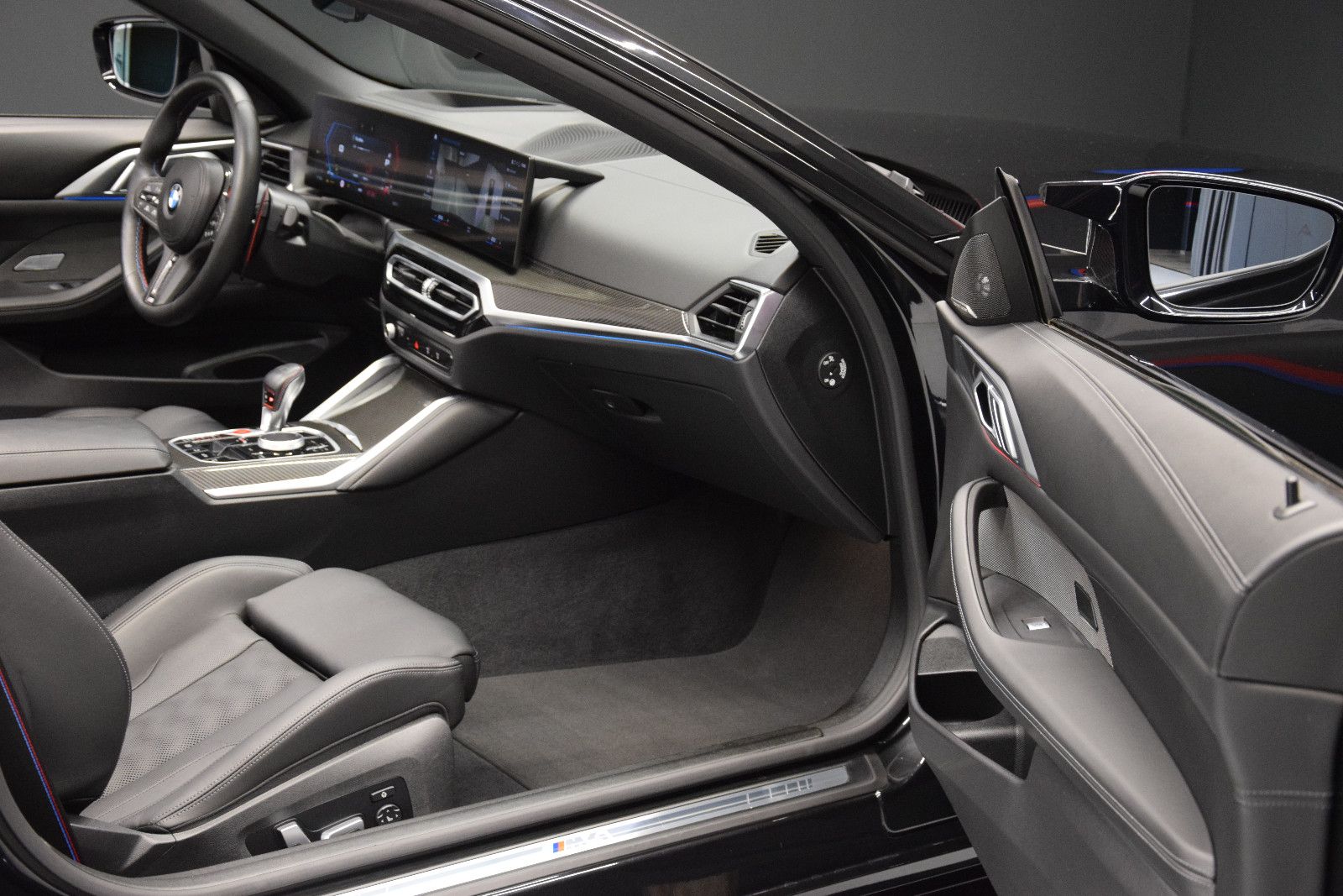Fahrzeugabbildung BMW M4 Cabrio xDrive Competition ACC 360° H&k Leder