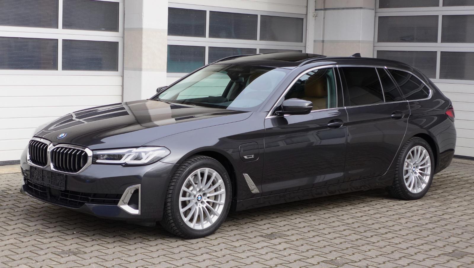 BMW 530e Touring Luxury Line/Pano.D/Driv.Assist Prof