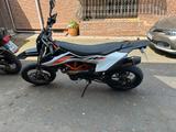 KTM SMCR 690 (A2) - TÜV 03/2027 - SUPER MOTO VON 501 BIS 750 CCM