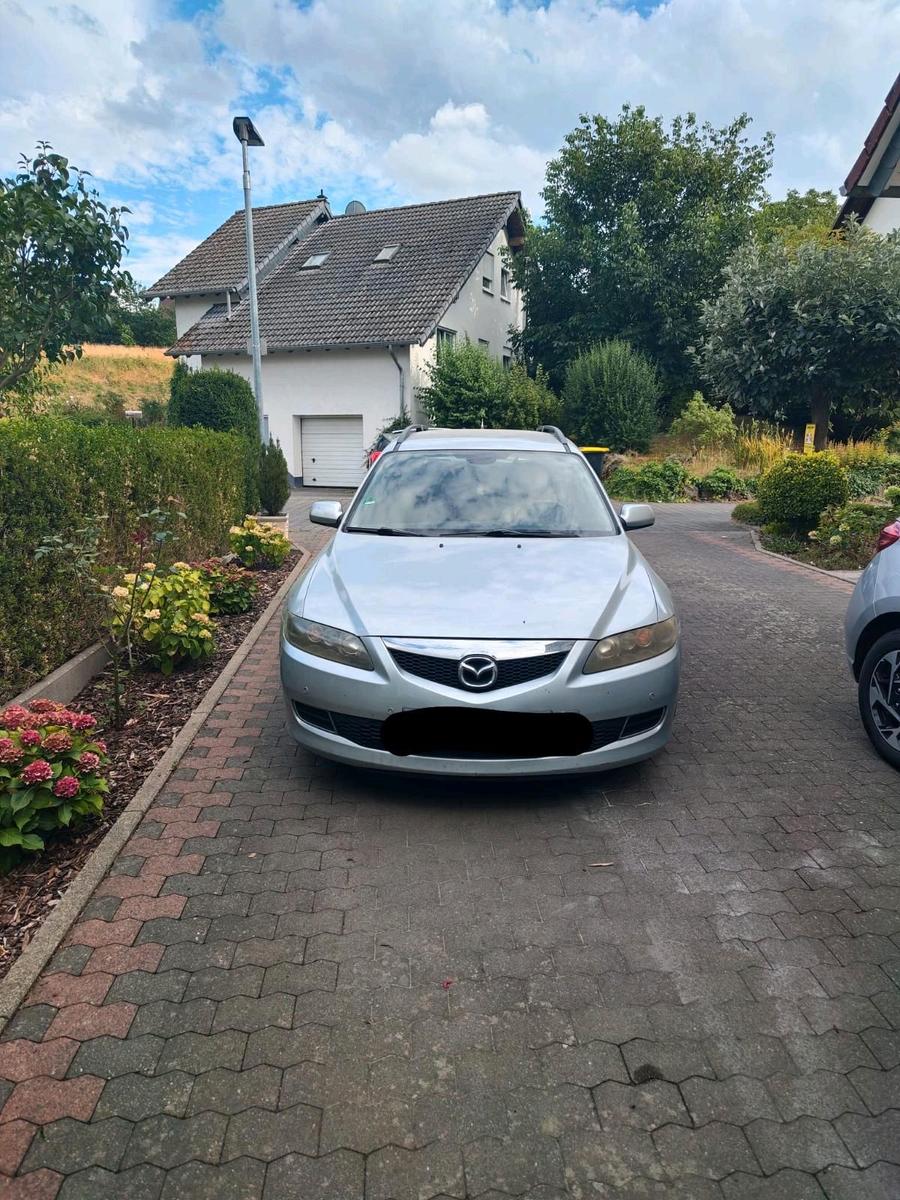 Mazda 2, 2005