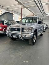 Mitsubishi Pajero 2,5 TD *1-HAND*TÜV SERVICE NEU*EINMALIG* - Mitsubishi Pajero: 2.5