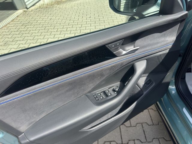 Passat R-line EU6e R-Line 2.0TDI DSG AHZV LED Pa