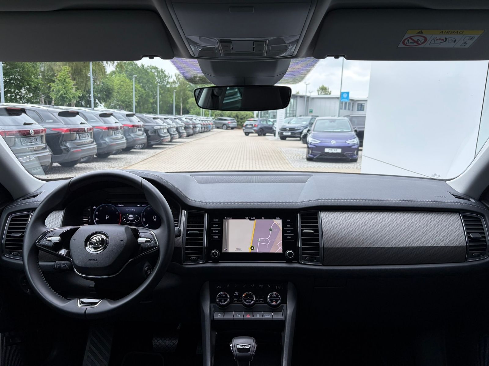 Fahrzeugabbildung SKODA Kodiaq FL Style 1.5 TSI DSG *AHK,LED,ACC,19"-LM*