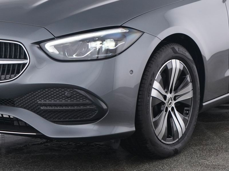 Fahrzeugabbildung Mercedes-Benz C 220 AVANTGARDE+DIS+HUD+360°+DAB+MEMORY+SPUR