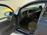 Volkswagen Golf VII Lim. Cup 1.2 TSI 5trg.*DSG*NAVI*DAB* - Volkswagen Golf: 2.5