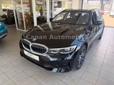 BMW 320 3 Touring 320 I Advantage Navi/Widescreen/E6 - BMW 320 mit Benzin-Antrieb: Schwarz