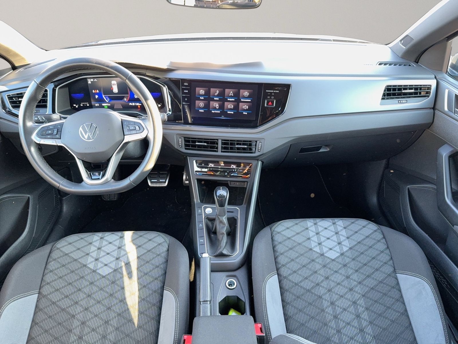 Taigo R-Line 1.5 TSI, IQ Drive, RearView, Matrix