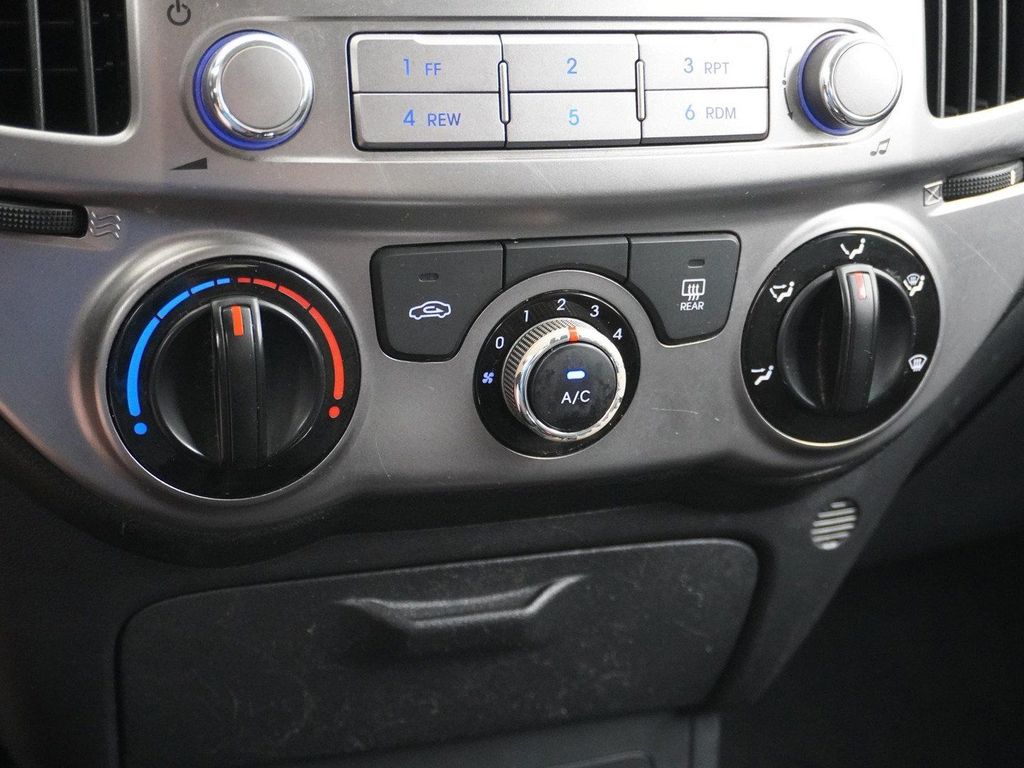 Hyundai i20 1.2i Go! Tempomate Händlerwartung
