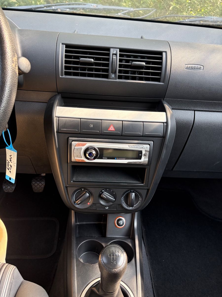 Fahrzeugabbildung Volkswagen Fox 1.2  *NUR 46.000km*