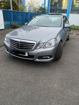 Mercedes-Benz E 500 AVANTGARDE Garantie*Keyless*Distronic*HK - gebrauchte Mercedes-Benz E 500 aus dem Jahr 2009