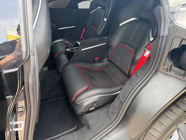 FERRARI Purosangue – Bild 10
