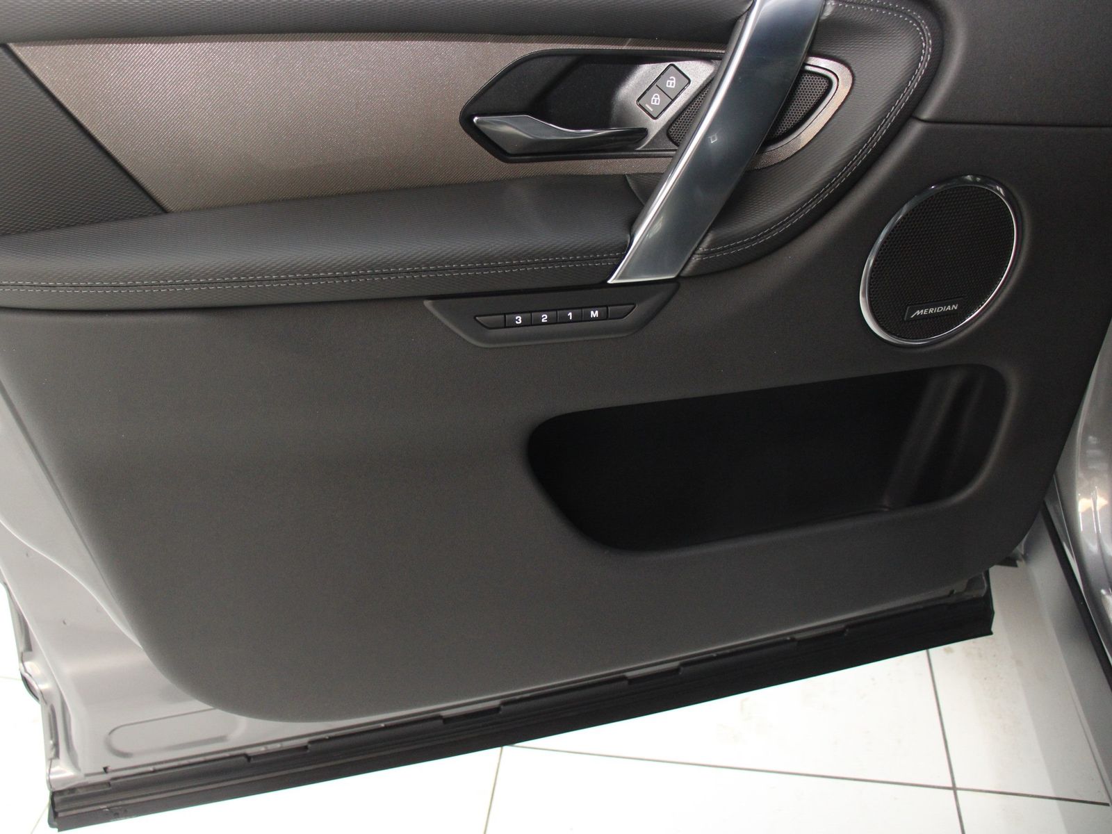 Land Rover Discovery Sport - Bild 11