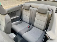 Fahrzeugabbildung Volkswagen Golf VI Cabriolet Basis DSG Temp. inkl. Garantie