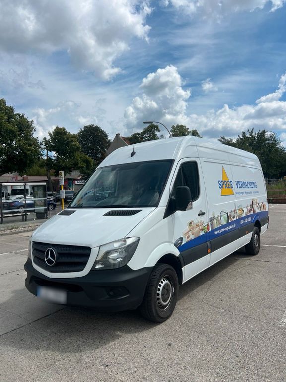 Image of Mercedes-Benz Sprinter