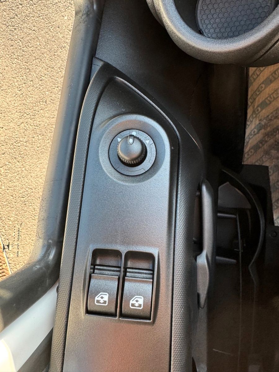 Fahrzeugabbildung Iveco Daily 35S14 A8*R3.450mm*Automatik*Kamera*3Sitze*