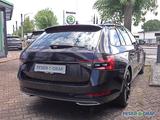 Skoda Superb Combi 2.0 TDI Sportline 4x4 Matrix Pano - Skoda Superb: Navigationssystem