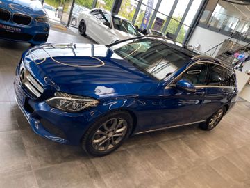 Mercedes-Benz C 300 T BlueTec Hybrid  h *LED*AHK*PANO*360°*
