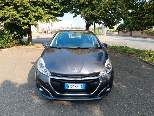 Peugeot 208 1.2 5 porte del 2018 SOLO 102.000 KM