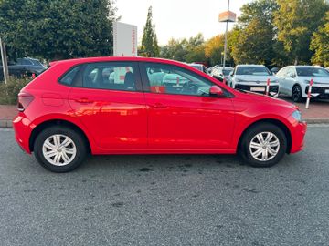 Volkswagen Polo - 2