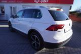 Volkswagen Tiguan 1.4 TSI Join Navi Kamera ACC AHK PDC LED - Volkswagen Tiguan JOIN mit Benzin-Antrieb