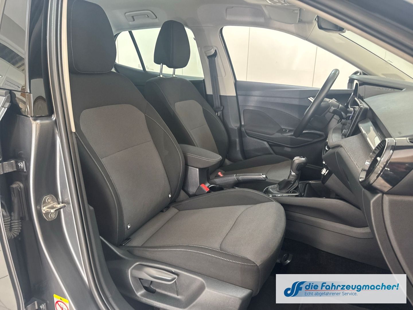 Fahrzeugabbildung SKODA Fabia Selection LED Sperrdiff. ACC Apple CarPlay