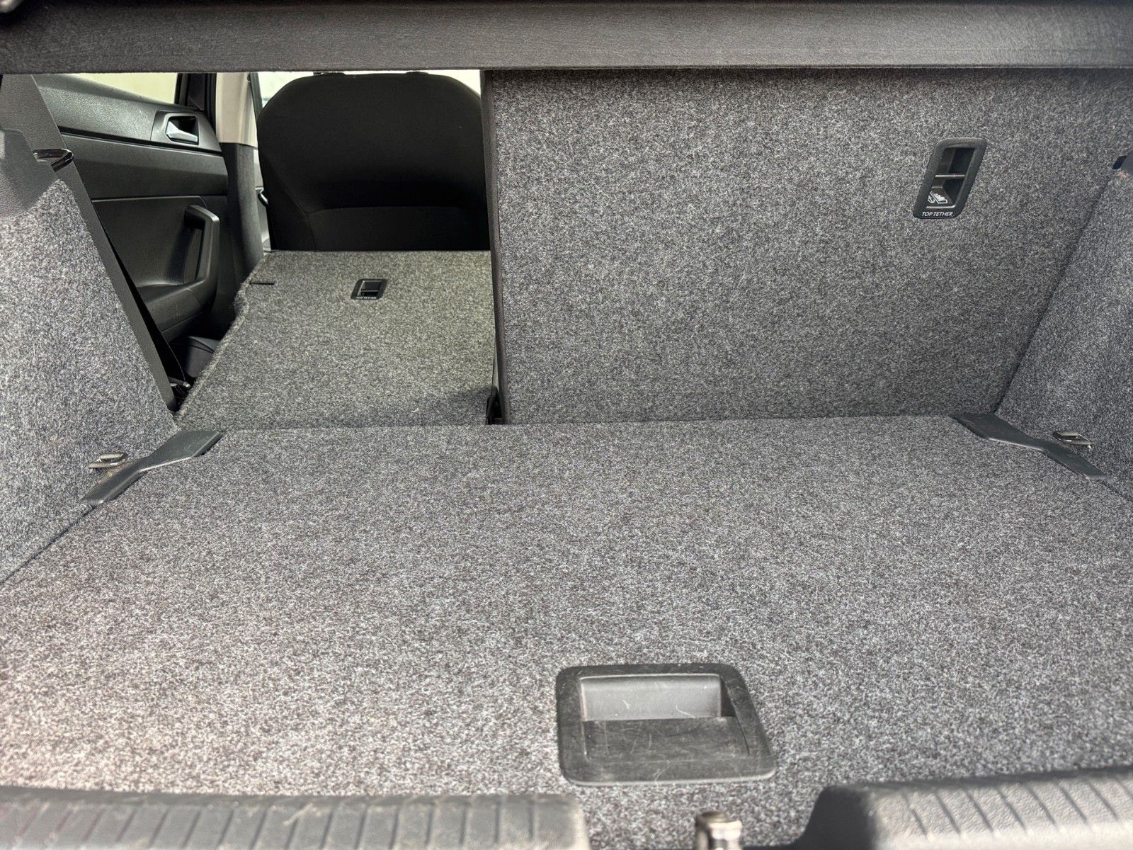Fahrzeugabbildung Volkswagen Polo VI Comfortline 1.0TSI