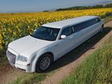 Chrysler 300 140-inch Stretch Limousine by Pinnacle - gebrauchte Chrysler 300C aus dem Jahr 2005